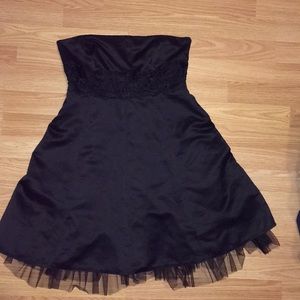 Black strapless dress